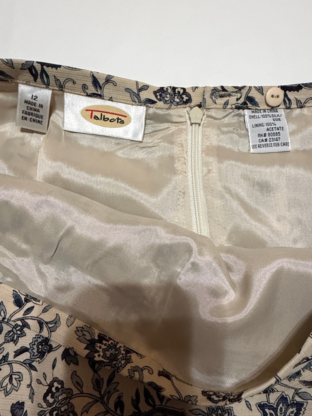 Talbots Floral Paisley Midi Skirt with Side Slits 100% Silk size 12 New - Picture 4 of 9